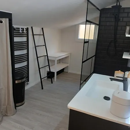 Chambre Chez L'Habitant Bed & Breakfast