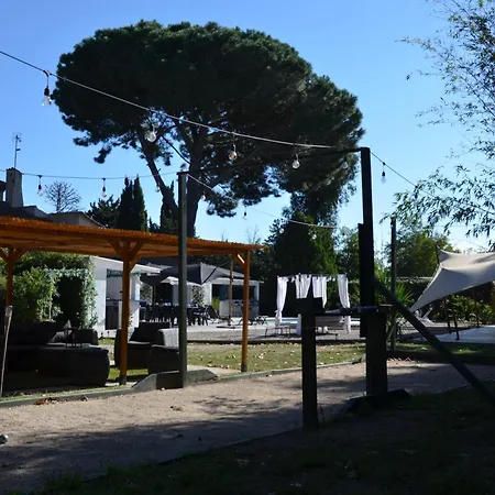 Chambre Chez L'Habitant Bed & Breakfast 4*