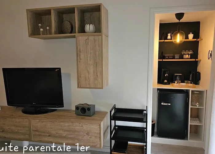 Chambre Chez L'Habitant פרפיניין