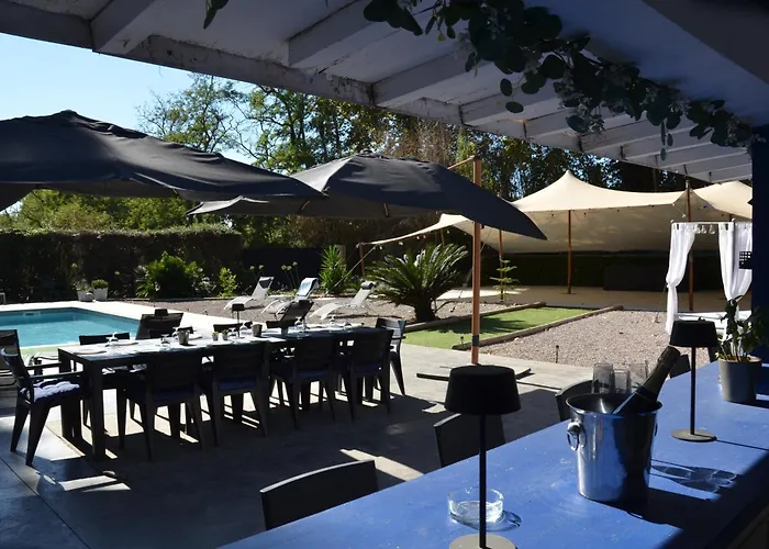 Chambre Chez L'Habitant לינה וארוחת בוקר